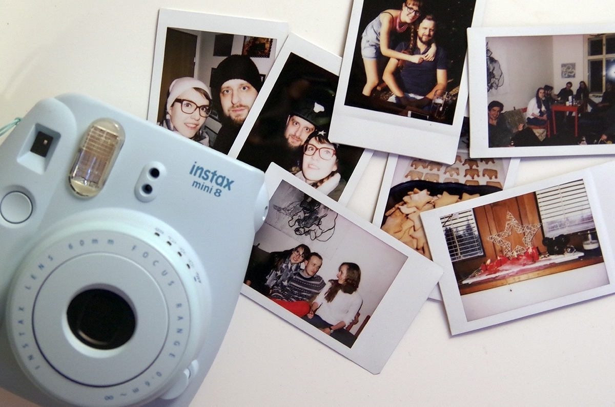 Instax